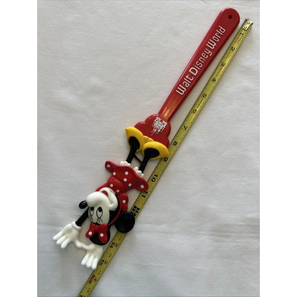 Vintage Minnie Mouse Walt‎ Disney World Back Scratcher, 15.25